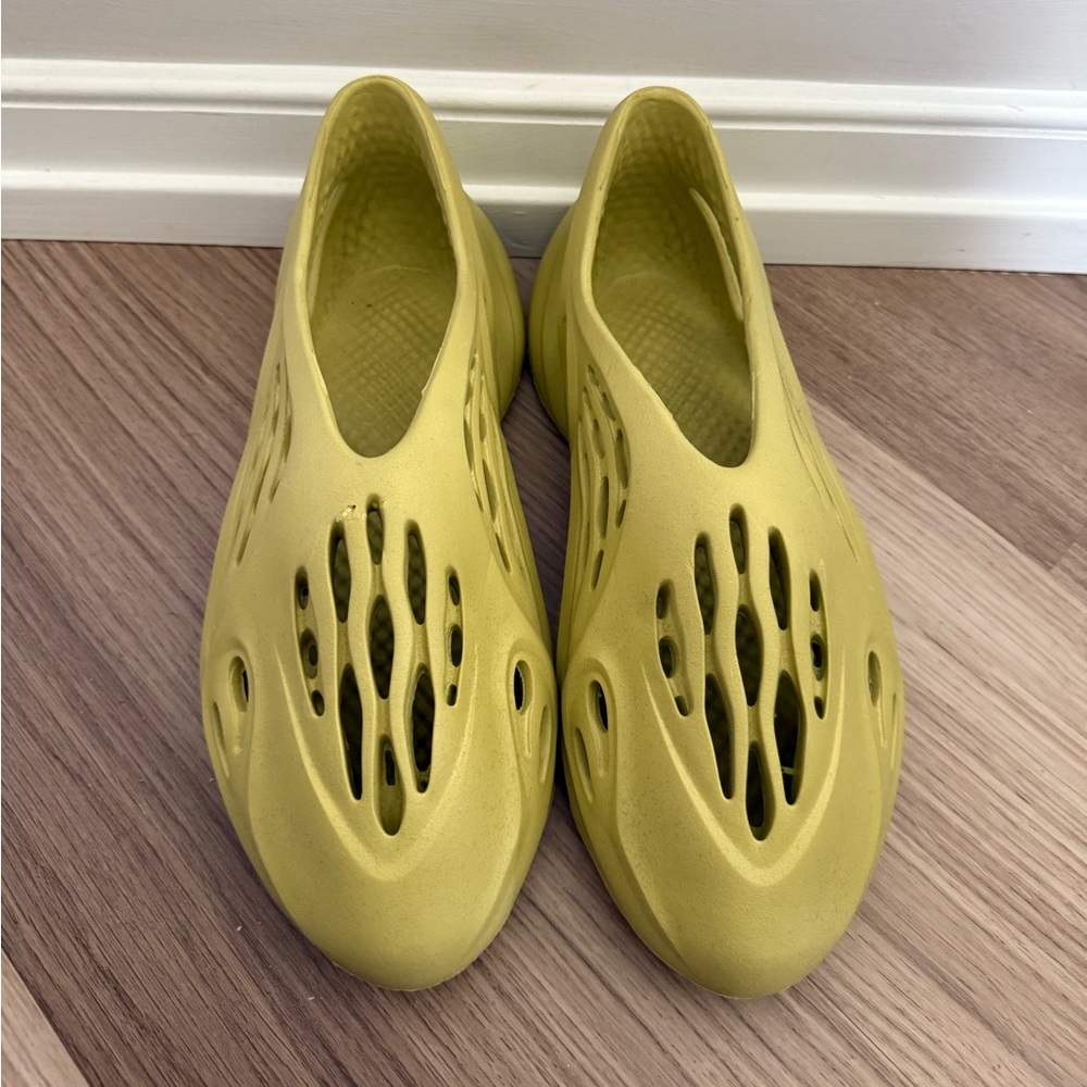 Stylish Yellow Slip-On Women's Shoes